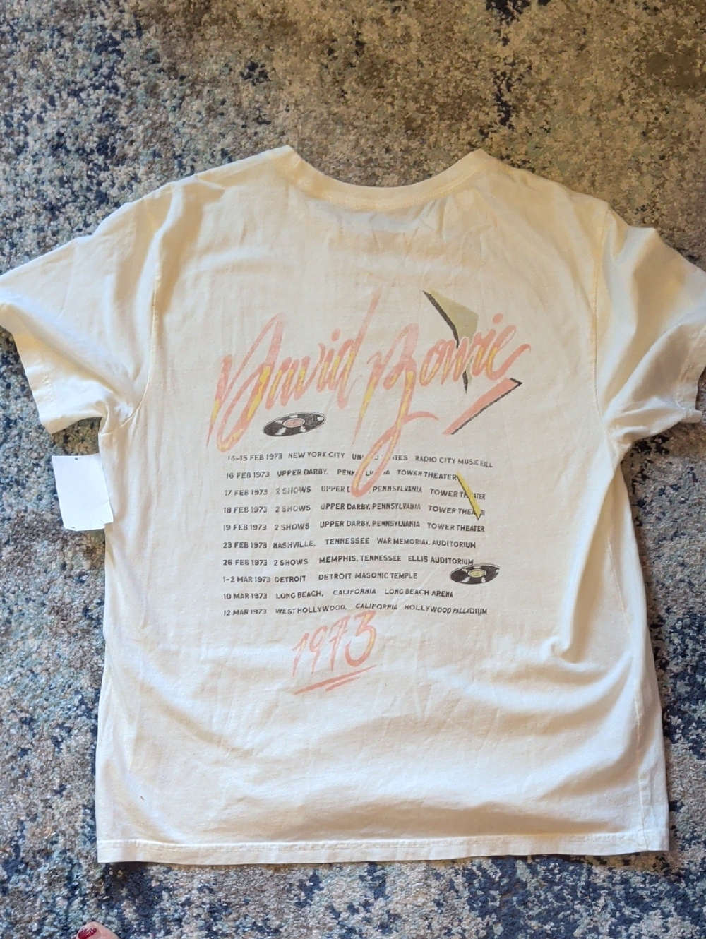 Lucky Brand David Bowie Graphic Tee in Cream - Picture 5 of 5